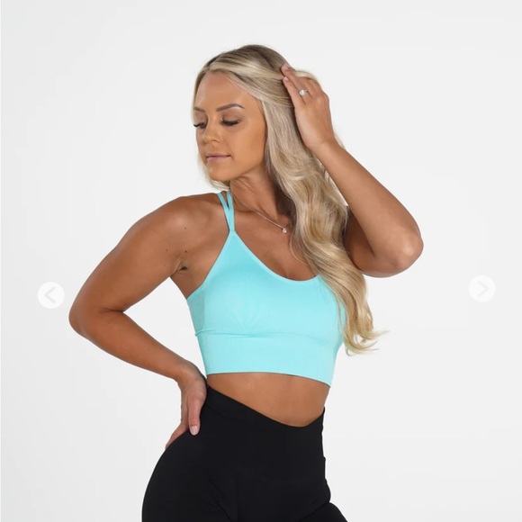 Nvgtn Aqua Flourish Seamless Bra - Picture 3 of 4